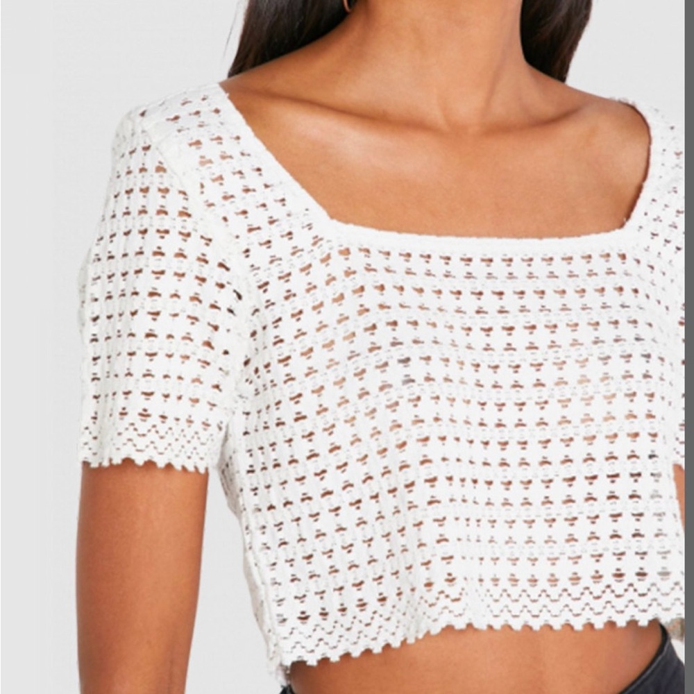 Vero Moda Cropped Crochet Top